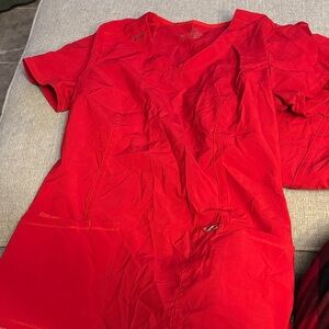 Infinity Scarlet Top